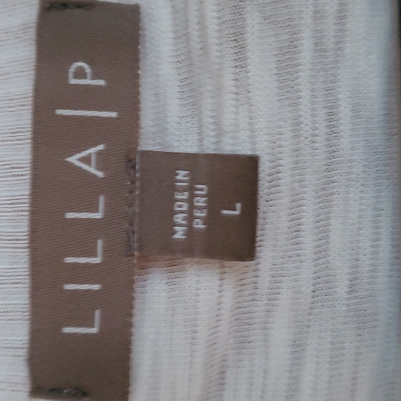 White tunic - Picture 4 of 10